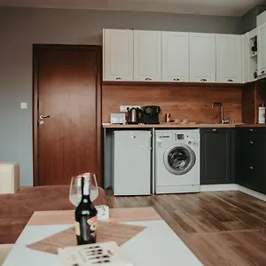 https://tyulev-apartment-2.goldensandshotels.net